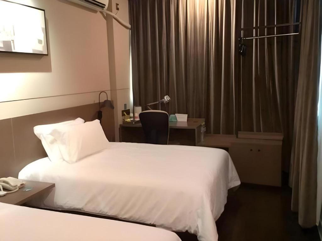 Jinjiang Inn Qingdao Wuxi Square Nanjing Road Metro Station Luaran gambar