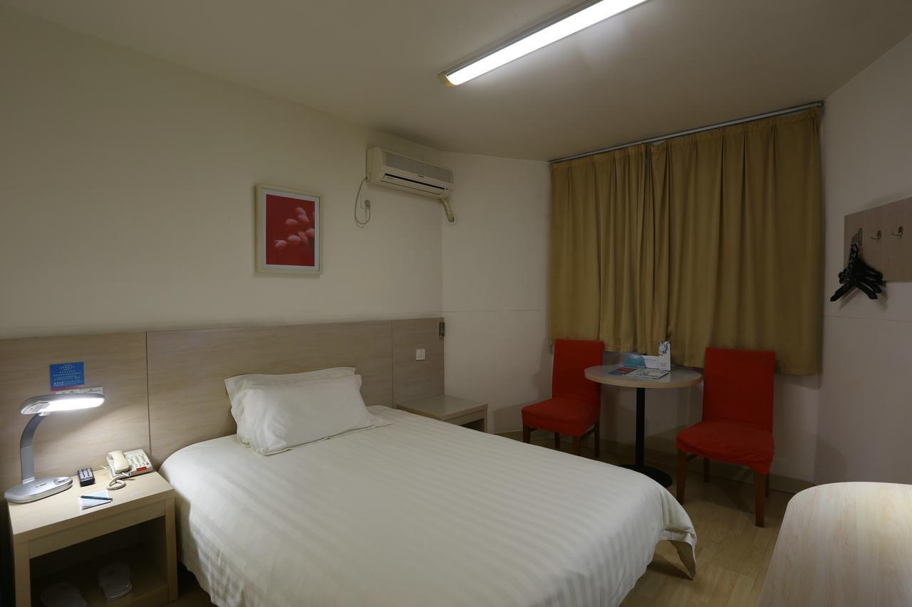 Jinjiang Inn Qingdao Wuxi Square Nanjing Road Metro Station Luaran gambar